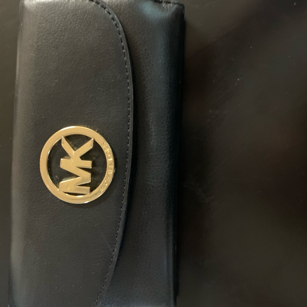 Michael Kors wallet